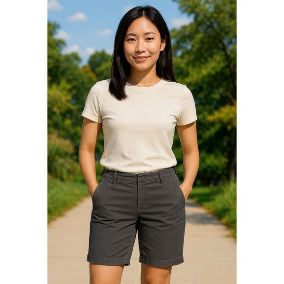 LOFT Outlet Women’s Bermuda Roll Shorts Gray Size 6P Petite Cotton Blend - Picture 1 of 6